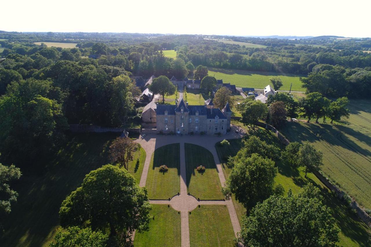 Chateau De Cadouzan Saint-Dolay Luaran gambar