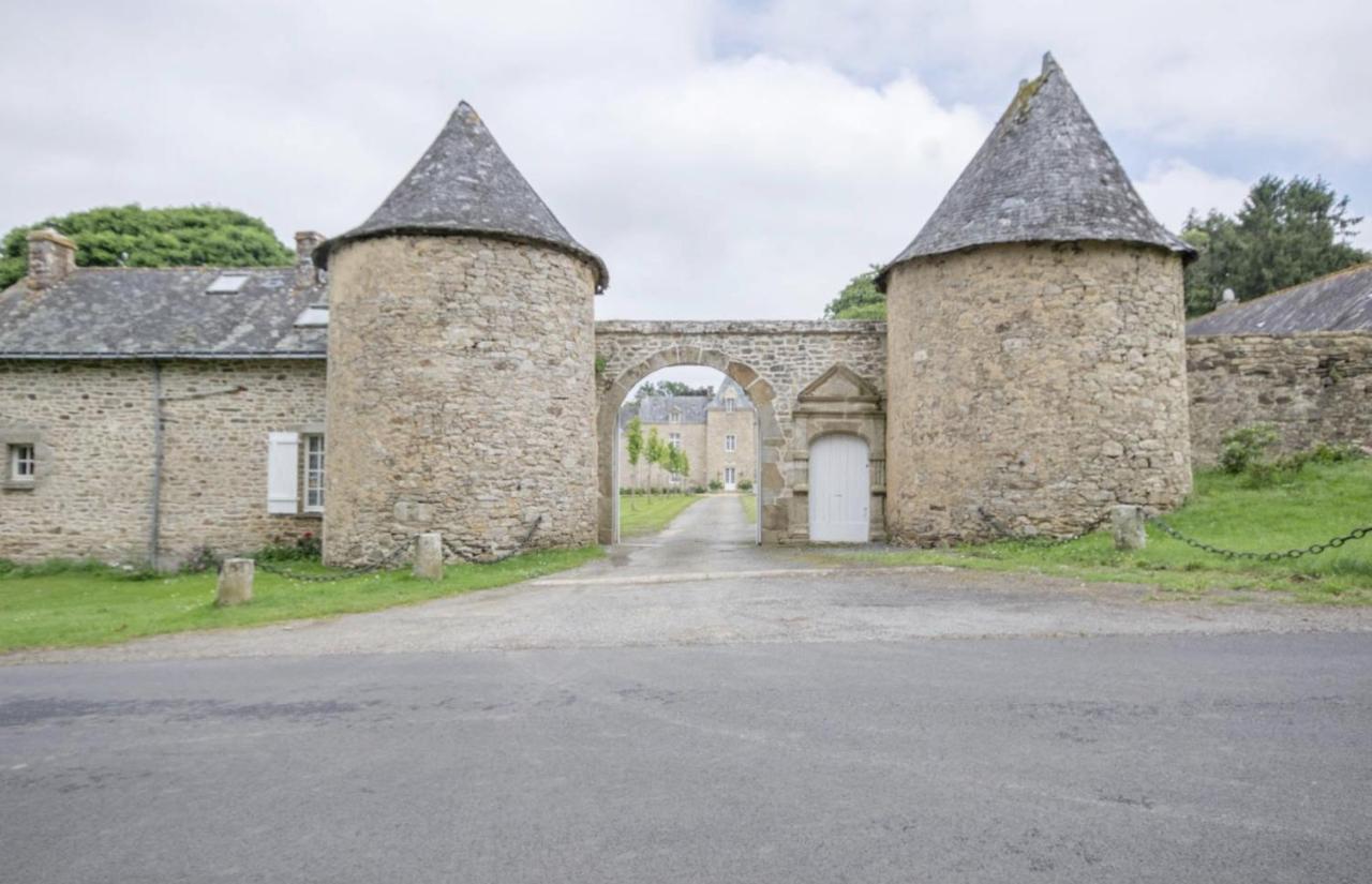 Chateau De Cadouzan Saint-Dolay Luaran gambar