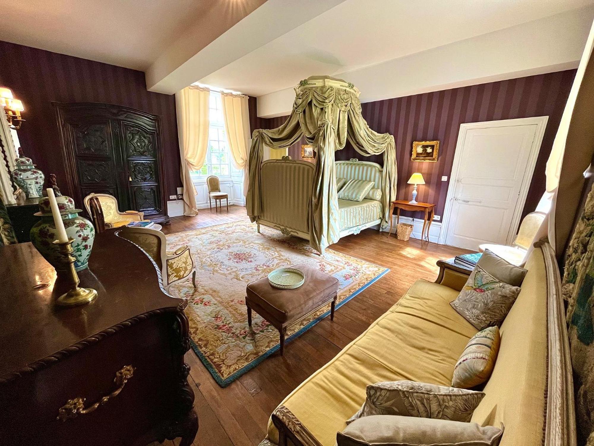 Chateau De Cadouzan Saint-Dolay Luaran gambar