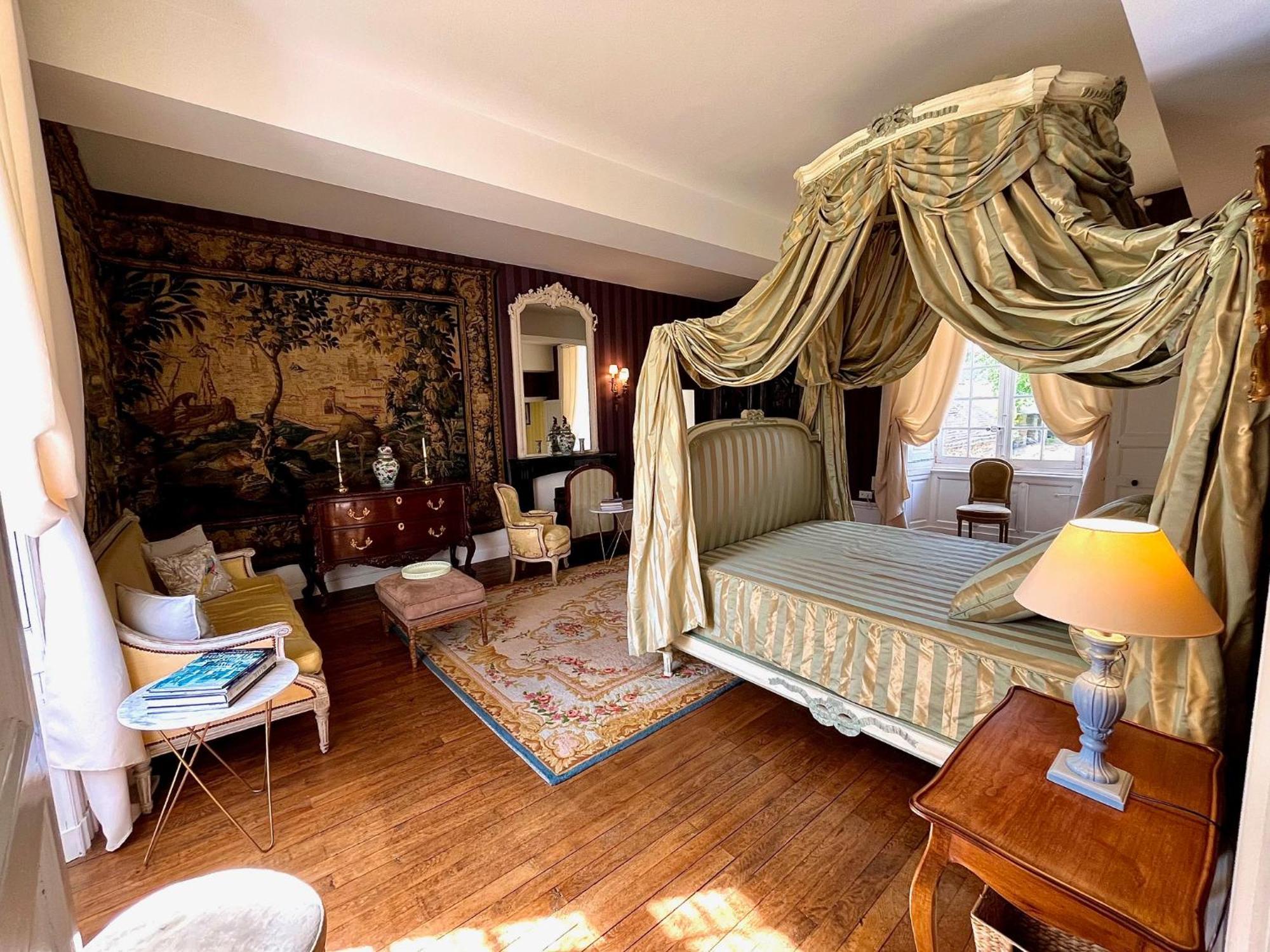 Chateau De Cadouzan Saint-Dolay Luaran gambar